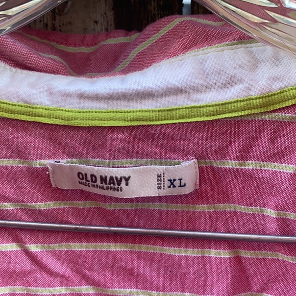 Old Navy button Down shirt sz. XL - Picture 2 of 4